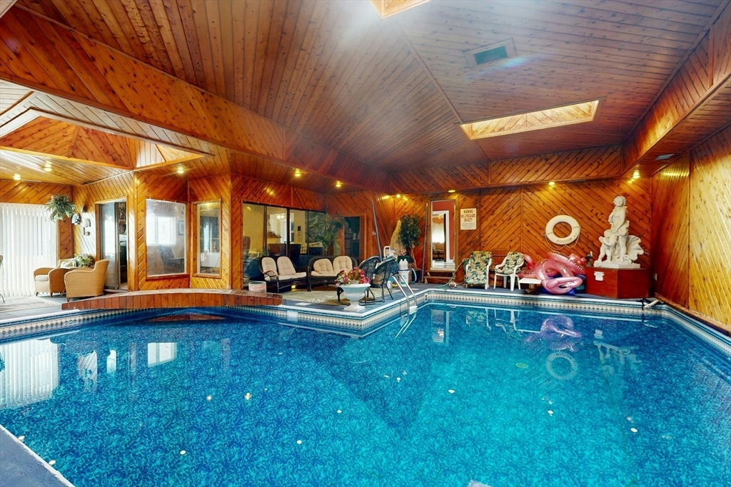 100 Sargent Street Winthrop, MA 02152 - Photo 18 of 38