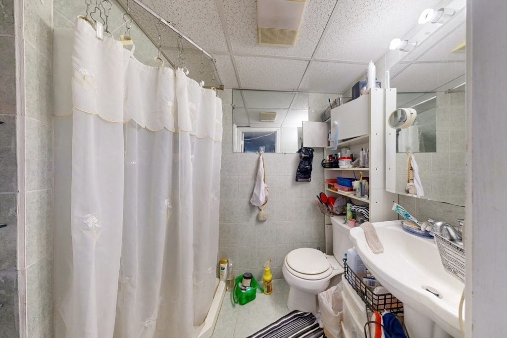 100 Sargent Street Winthrop, MA 02152 - Photo 33 of 38