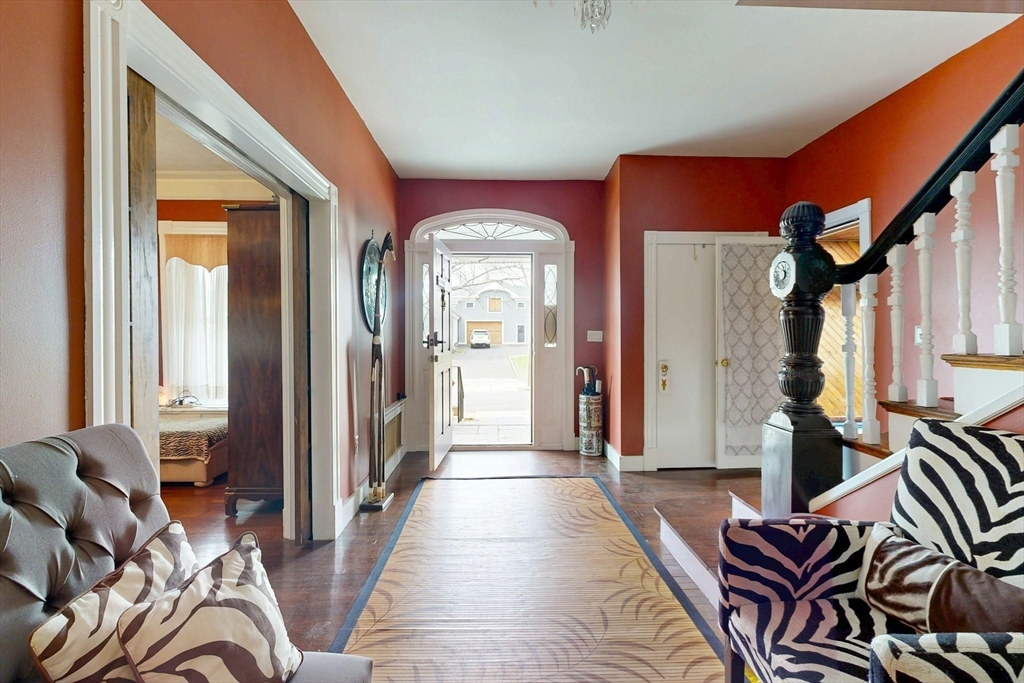 100 Sargent Street Winthrop, MA 02152 - Photo 4 of 38