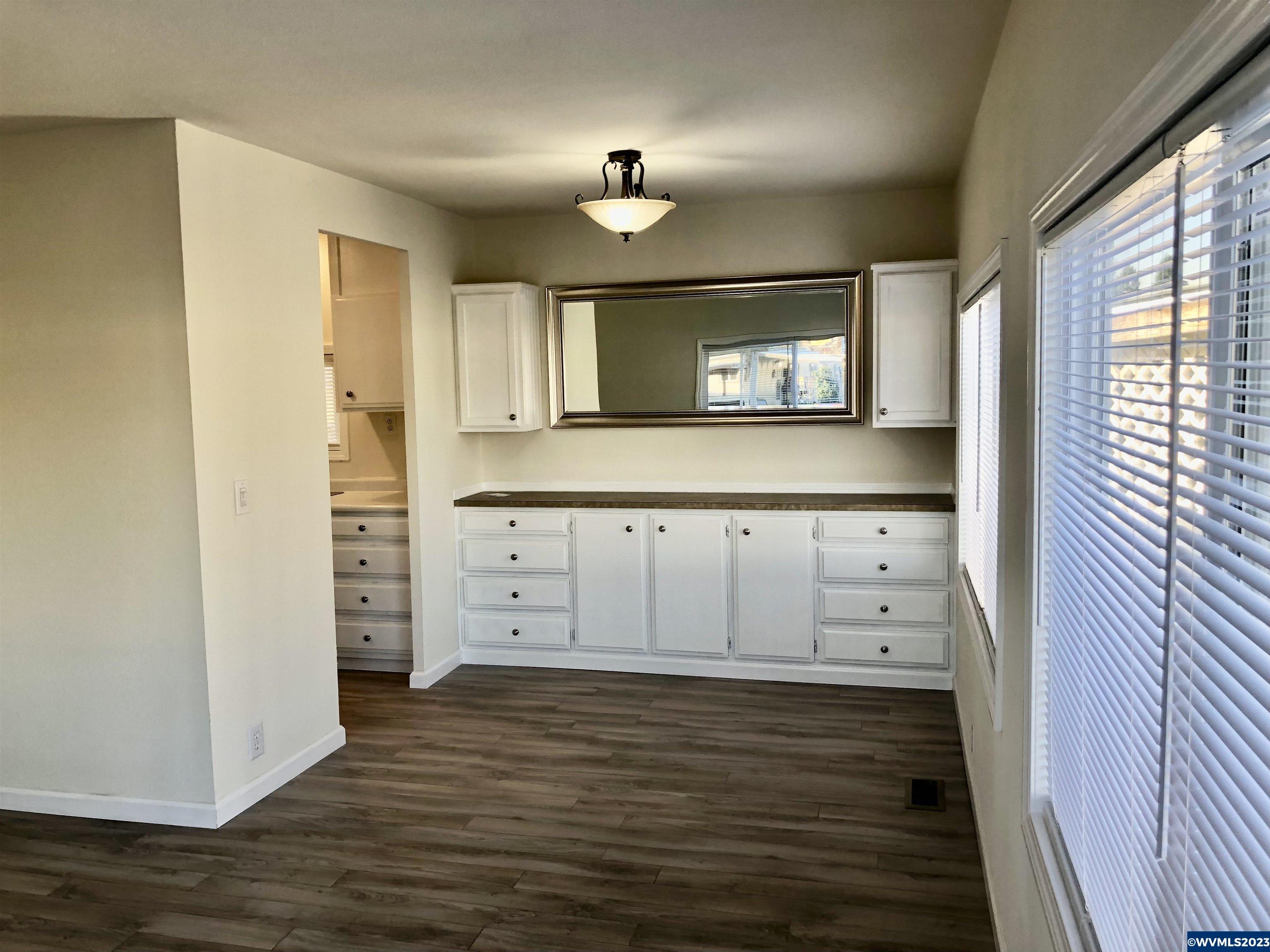 5355 River ( Road, Unit 65 Keizer, OR 97303 - Photo 11 of 19