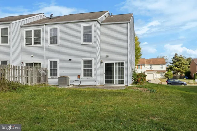 a front view of house with yard