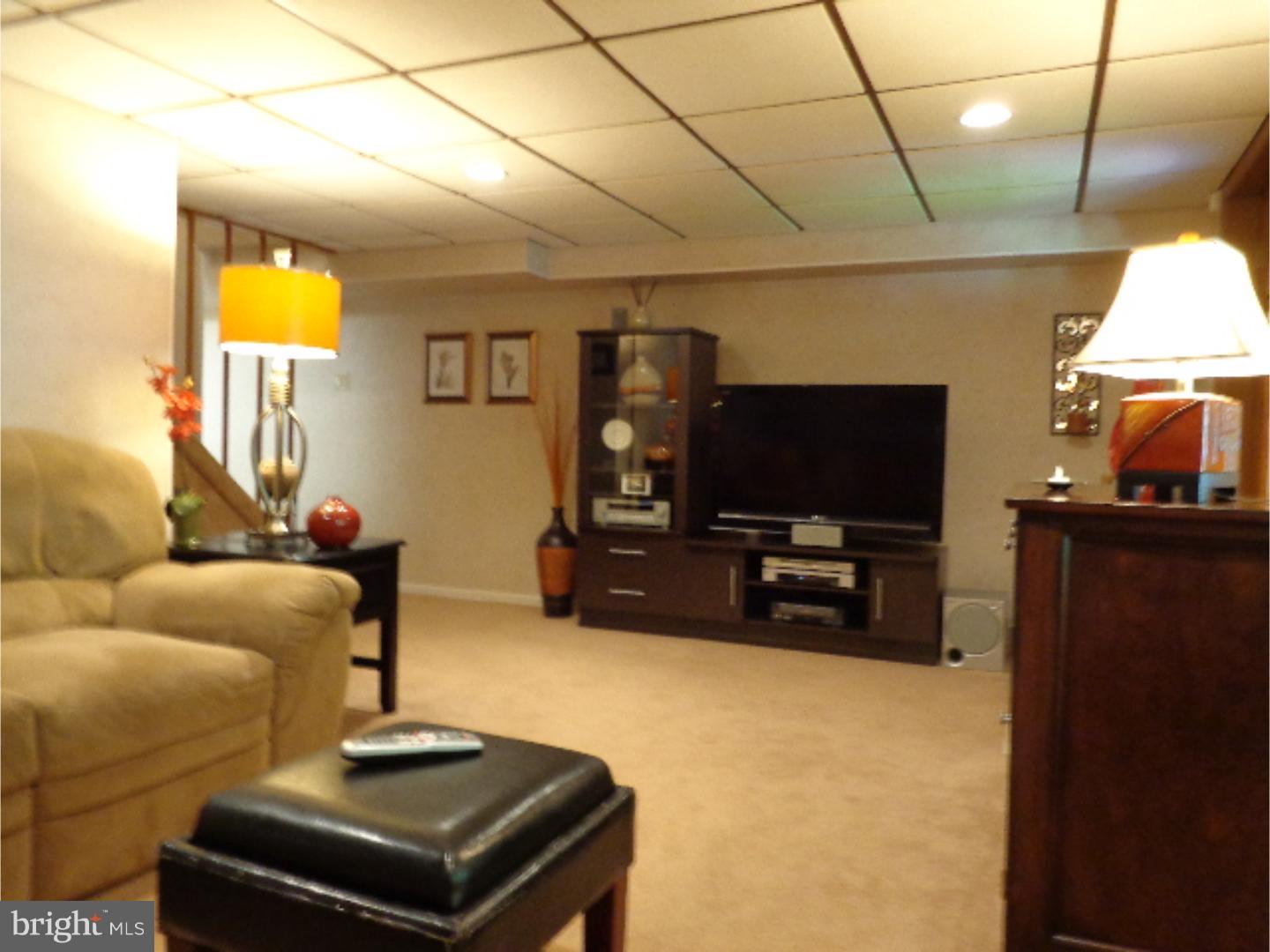 3460 Vinton Road Philadelphia, PA 19154 - Photo 14 of 25 Basement - Finished