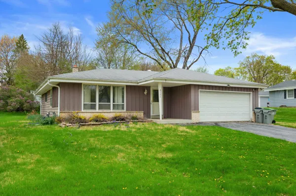 $265,900 | 8125 North Celina Street, Milwaukee, WI 53224