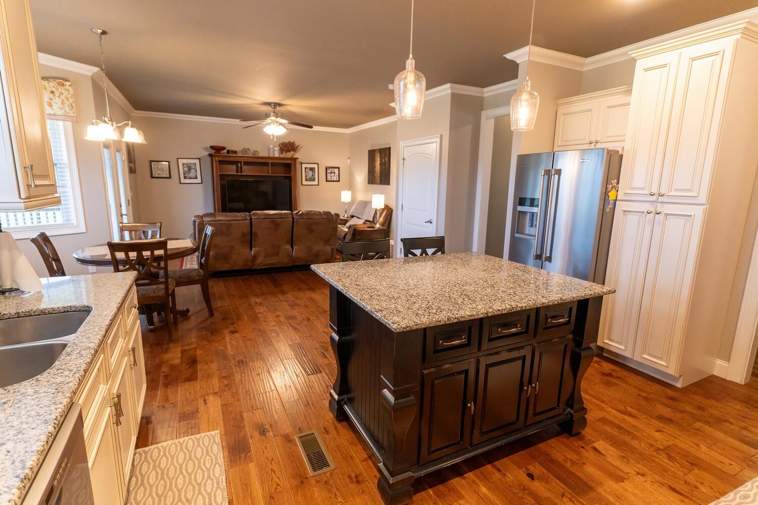 529 Mill Creek Road Corbin, KY 40701 - Photo 7 of 74 54_ZVE02209-HDR-standard