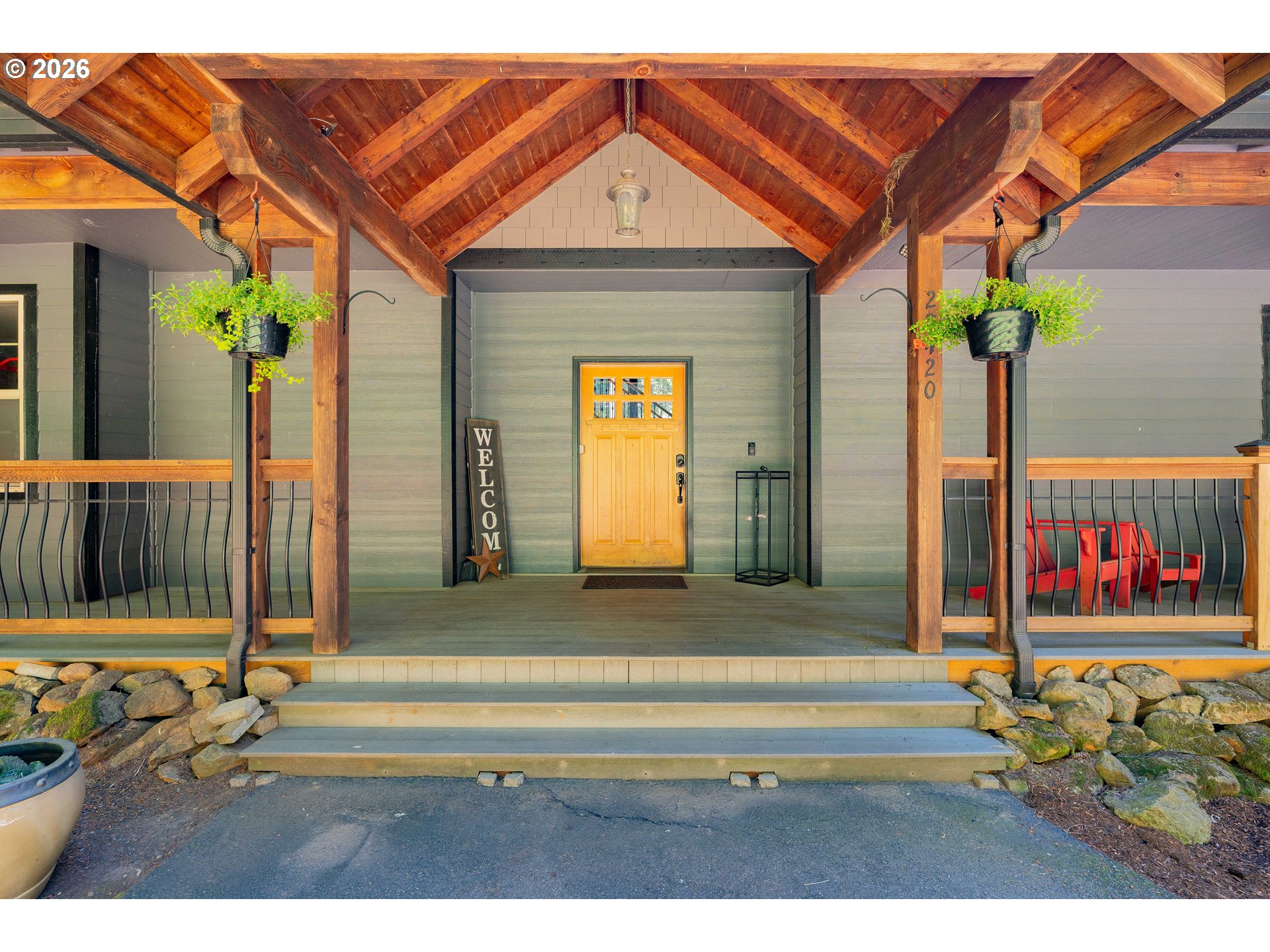 28420 Northeast 61st Street Camas, WA 98607 - Photo 4 of 48