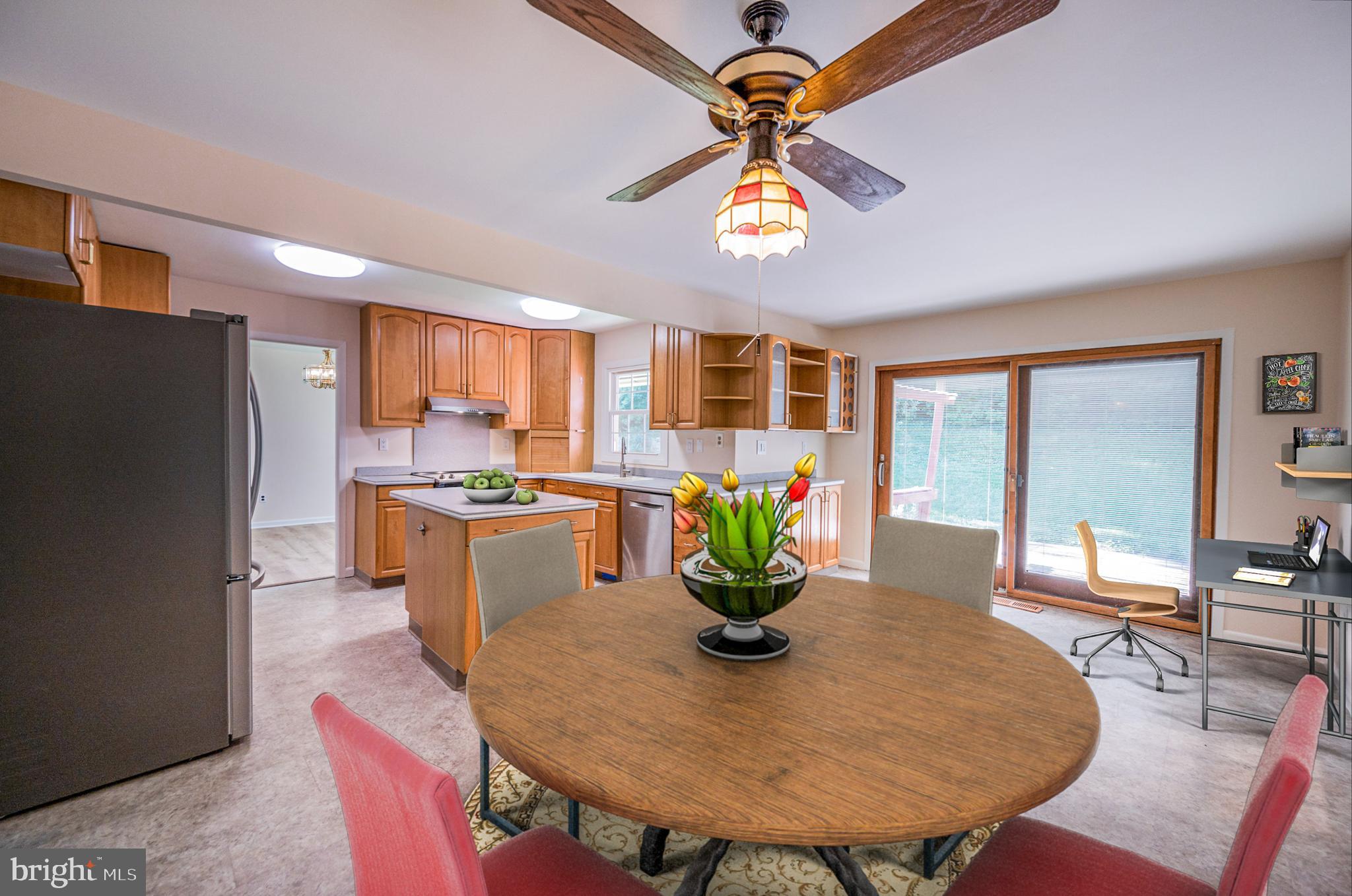 8816 Churchfield Lane Laurel, MD 20708 - Photo 11 of 45 Kitchen