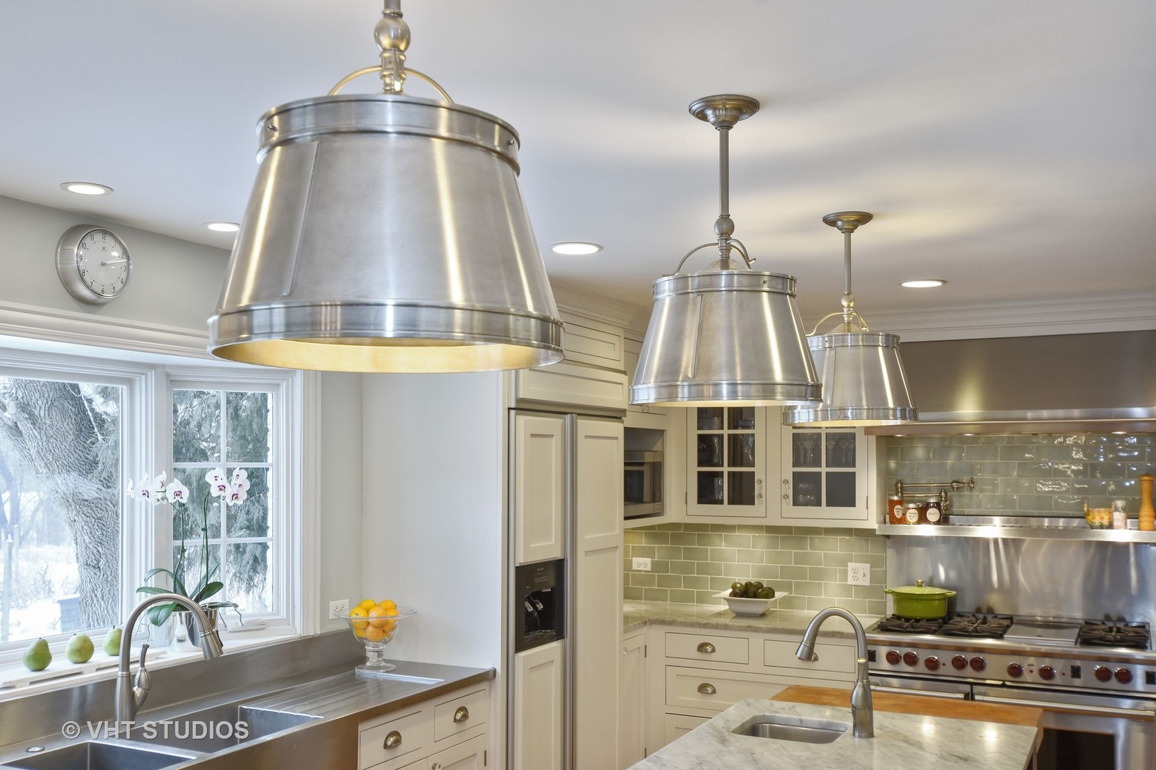 1719 Spring Creek Road Barrington Hills, IL 60010 - Photo 4 of 26 a room with lots of wooden furniture and windows