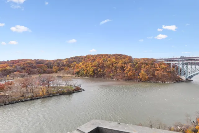$379,000 | 2400 Johnson Avenue, Unit 5F | Spuyten Duyvil