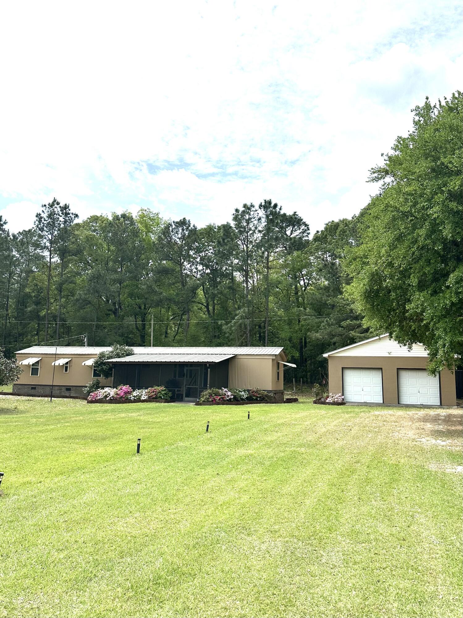 7133 Cameron Road Cameron, SC 29030 - Photo 1 of 19