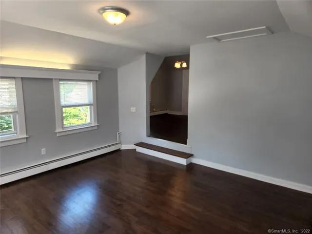 $2,050 | 149 New Haven Avenue, Unit 2, Milford, CT 06460