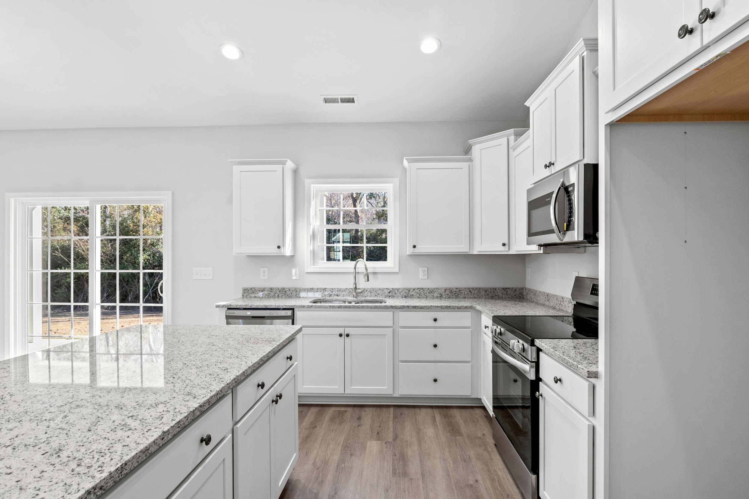 34 Double Pond Drive Georgetown, SC 29440 - Photo 5 of 35