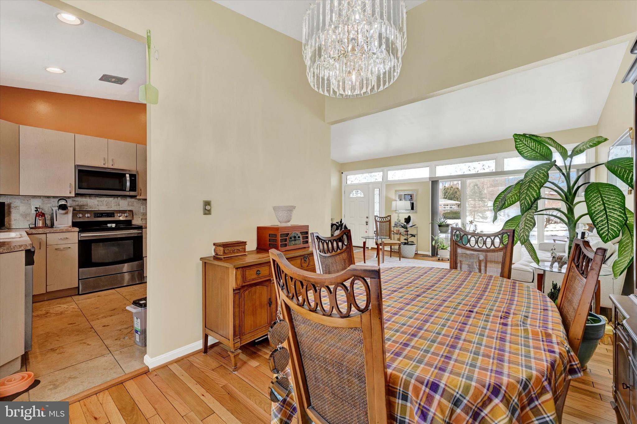 6816 Timberlane Road Baltimore, MD 21209 - Photo 13 of 28