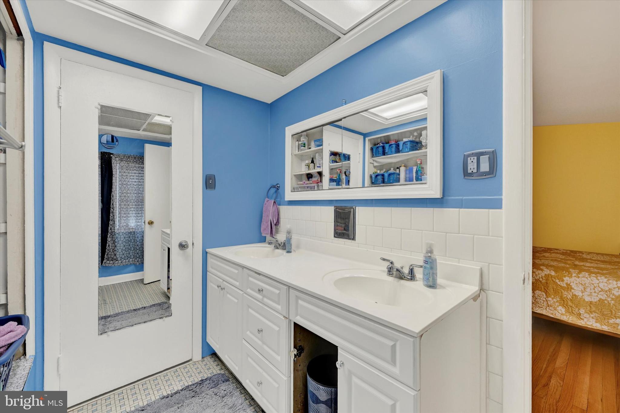 6816 Timberlane Road Baltimore, MD 21209 - Photo 18 of 28