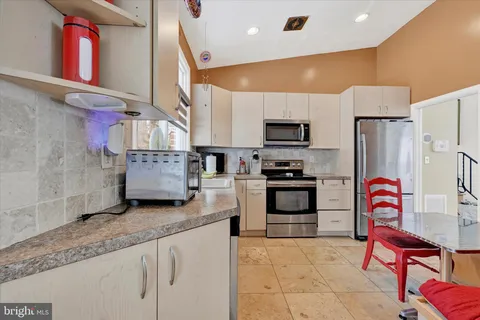 $594,000 | 6816 Timberlane Road, Baltimore, MD 21209