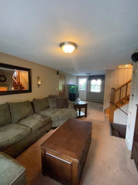 117 East Allen Ridge Road Springfield, MA 01118 - Photo 16 of 26 Gallery Image 16