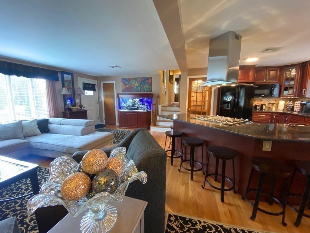 117 East Allen Ridge Road Springfield, MA 01118 - Photo 8 of 26 Gallery Image 8