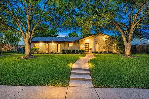 $744,900 | 2506 Grandview Drive, Richardson, TX 75080
