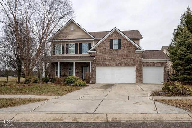$400,000 | 6928 West Winding Bend, McCordsville, IN 46055