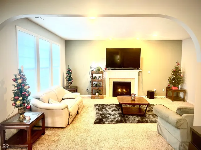 $400,000 | 6928 West Winding Bend, McCordsville, IN 46055