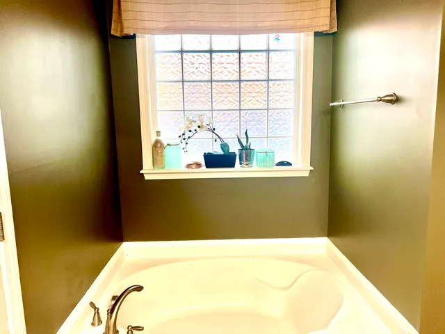 $400,000 | 6928 West Winding Bend, McCordsville, IN 46055