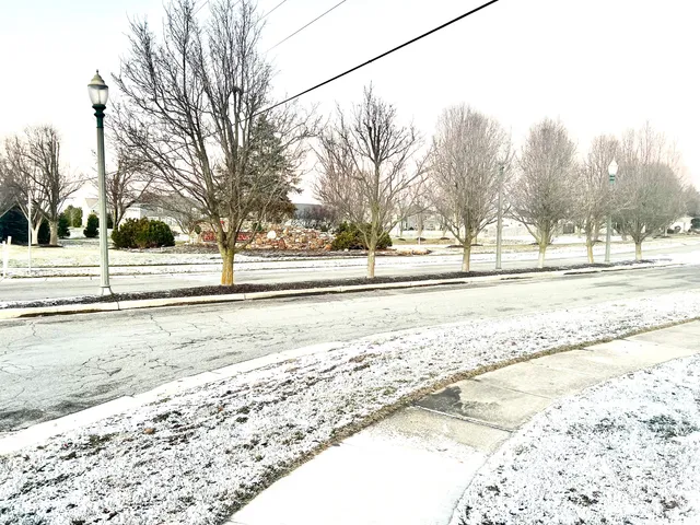 $400,000 | 6928 West Winding Bend, McCordsville, IN 46055