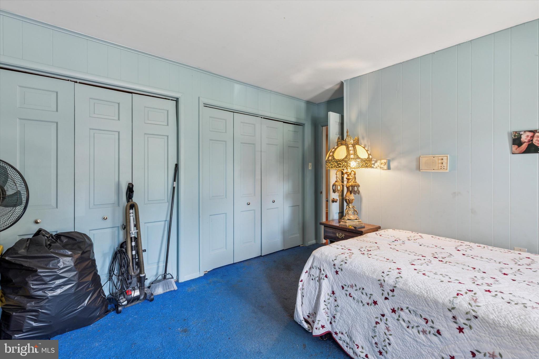 290 Hatboro Road Ivyland, PA 18974 - Photo 16 of 45 a bedroom with a bed and a chair