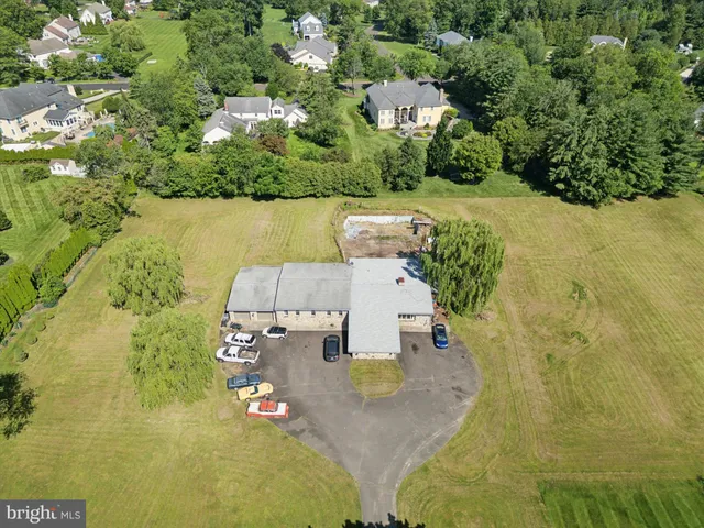 a view of a golf course