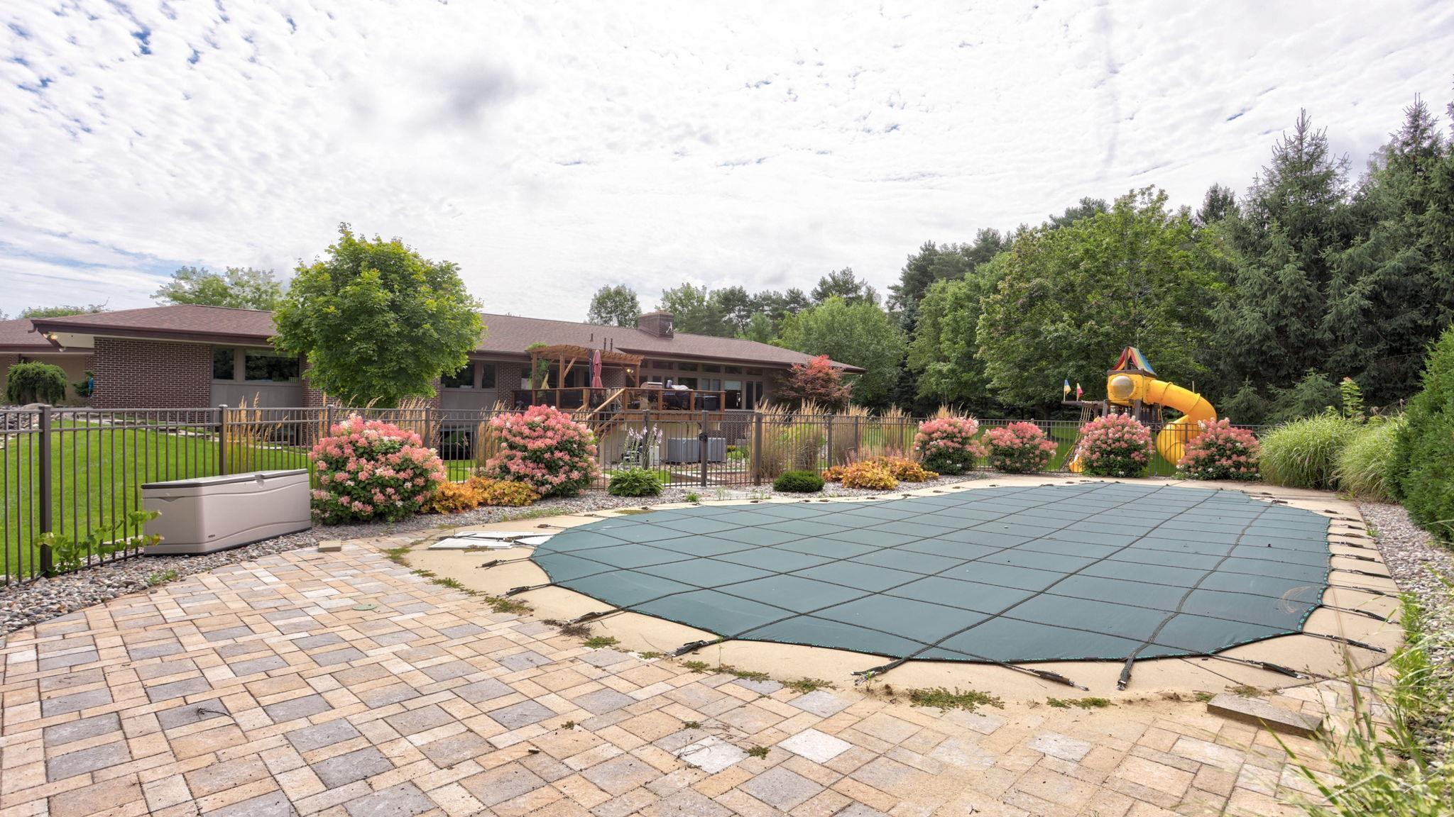 7168 Maple Road Frankenmuth, MI 48734 - Photo 74 of 87 50112220-82.JPG