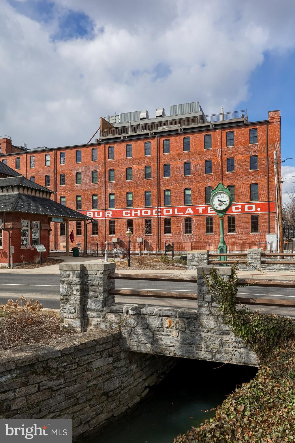 48 North Broad Street, Unit 205 Lititz, PA 17543 - Photo 8 of 30