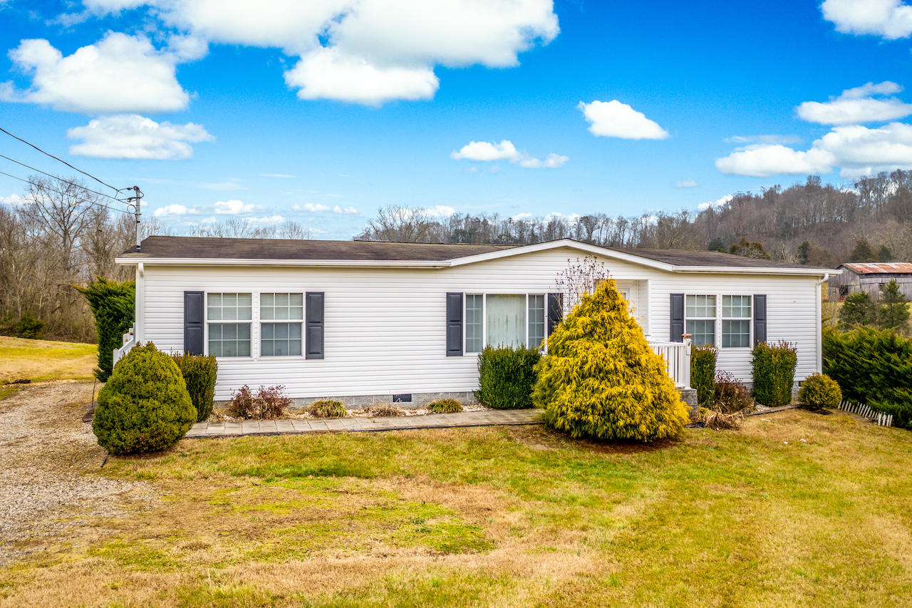 6960 Whitehouse Road Greeneville, TN 37745 - Photo 1 of 21 Exterior-1