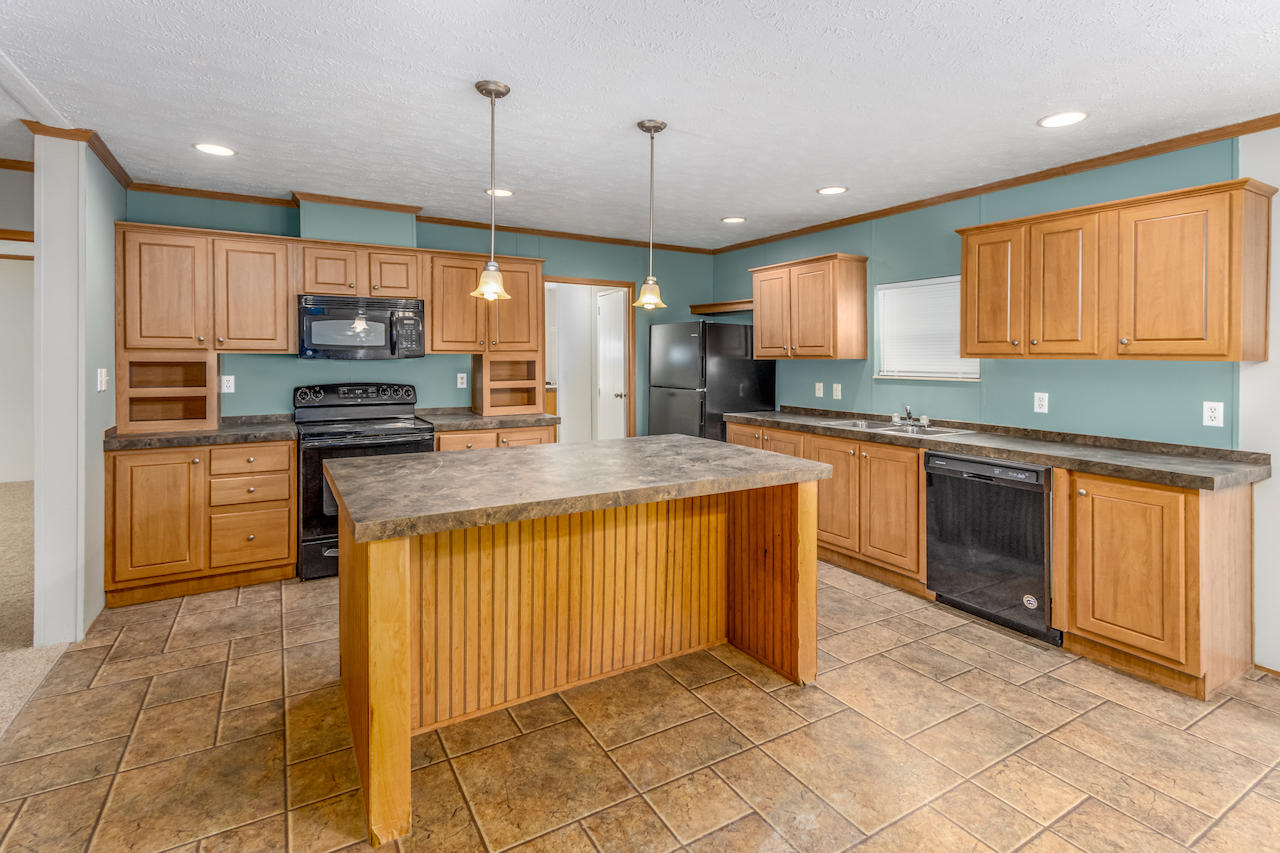 6960 Whitehouse Road Greeneville, TN 37745 - Photo 13 of 21 Interior-3