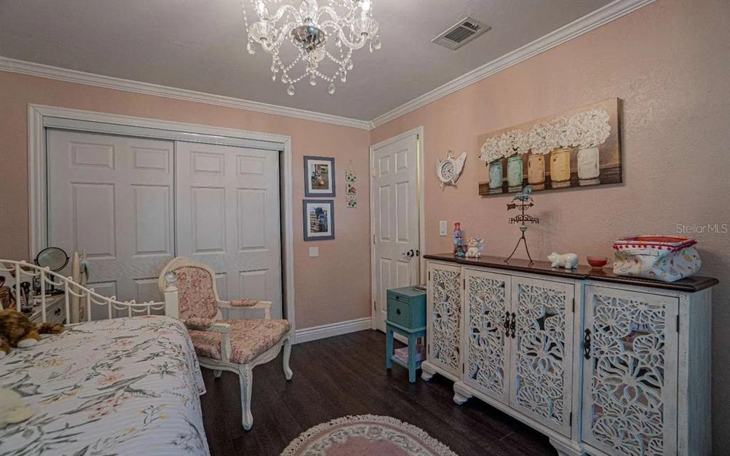 9068 131st Loop Live Oak, FL 32060 - Photo 8 of 28