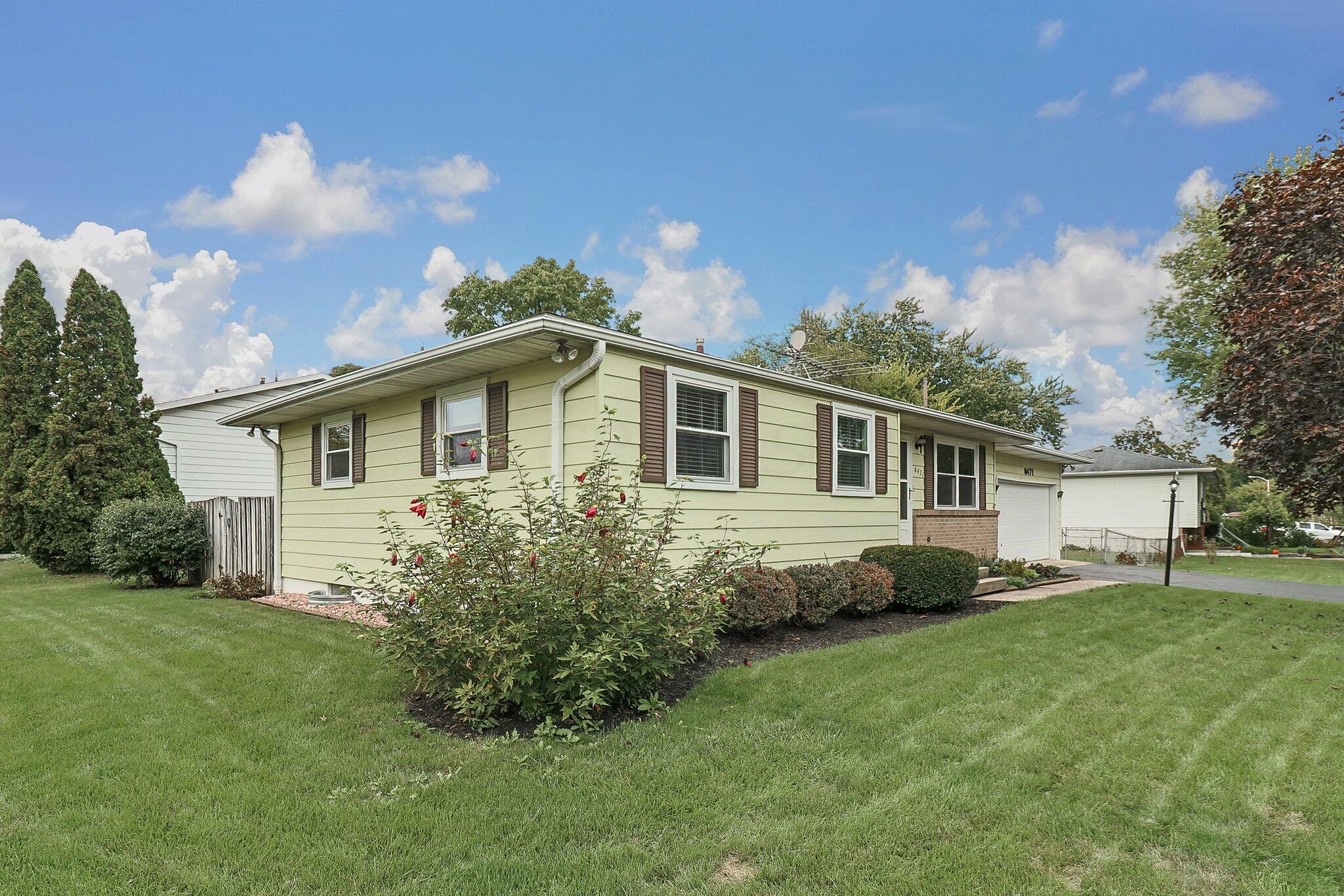 6471 Karl Road Columbus, OH 43229 - Photo 3 of 20 Gallery Image 3
