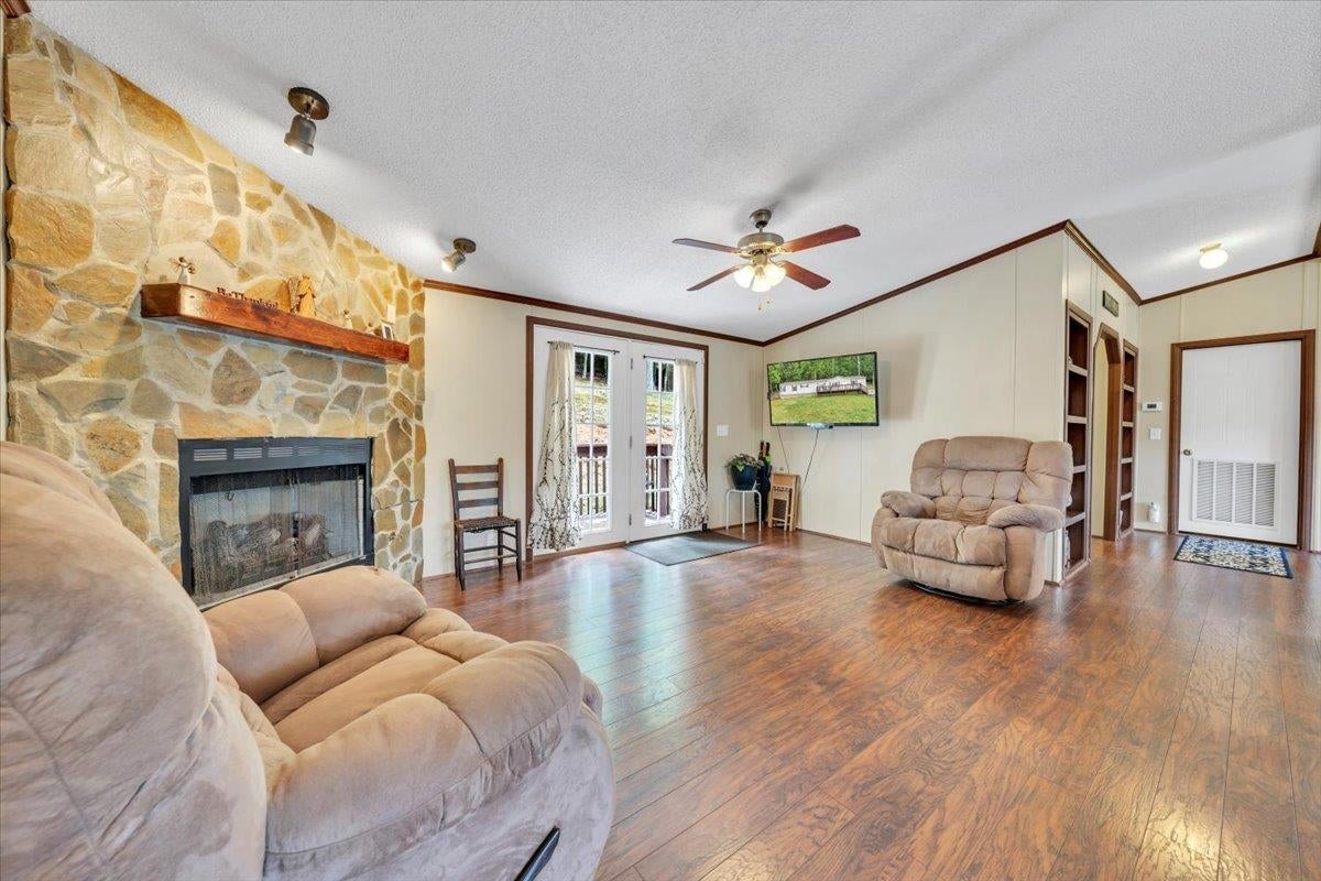 151 Perdue Road Staffordsville, VA 24167 - Photo 42 of 65 Gallery Image 42