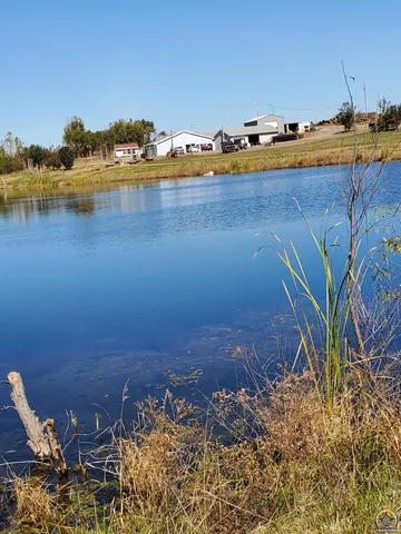 $599,900 | 1325 Southeast 85th Street, Wakarusa, KS 66546