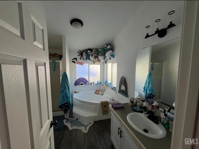 $205,000 | Undisclosed Address, Valencia, CA 91384