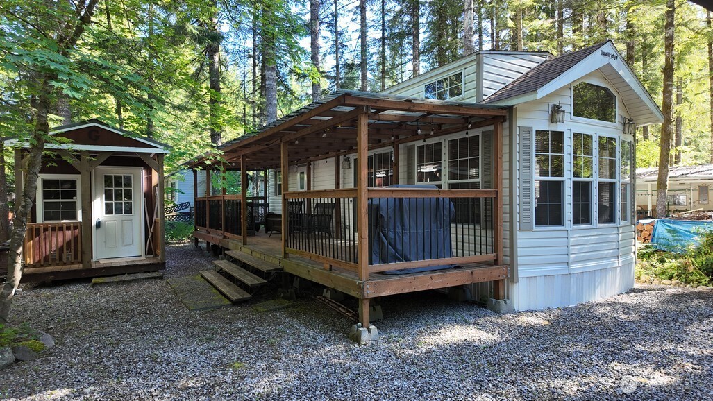 25 Drial Loop Maple Falls, WA 98266 - Photo 2 of 36 Gallery Image 2