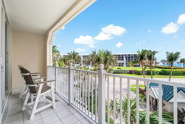 $1,749,999 | 120 Ocean Grande Boulevard, Unit 403, Jupiter, FL 33477