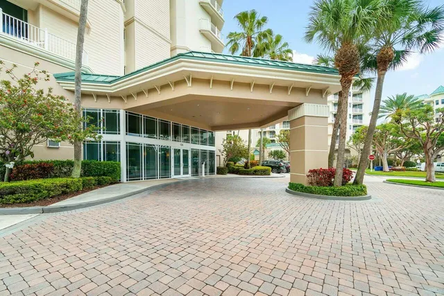 $1,749,999 | 120 Ocean Grande Boulevard, Unit 403, Jupiter, FL 33477
