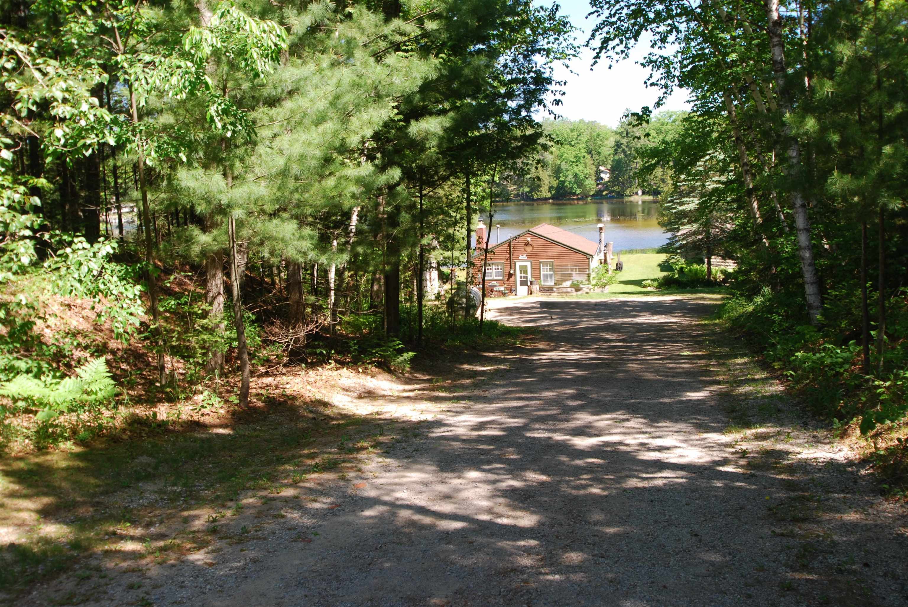 3672 Longue Road West Branch, MI 48661 - Photo 33 of 37