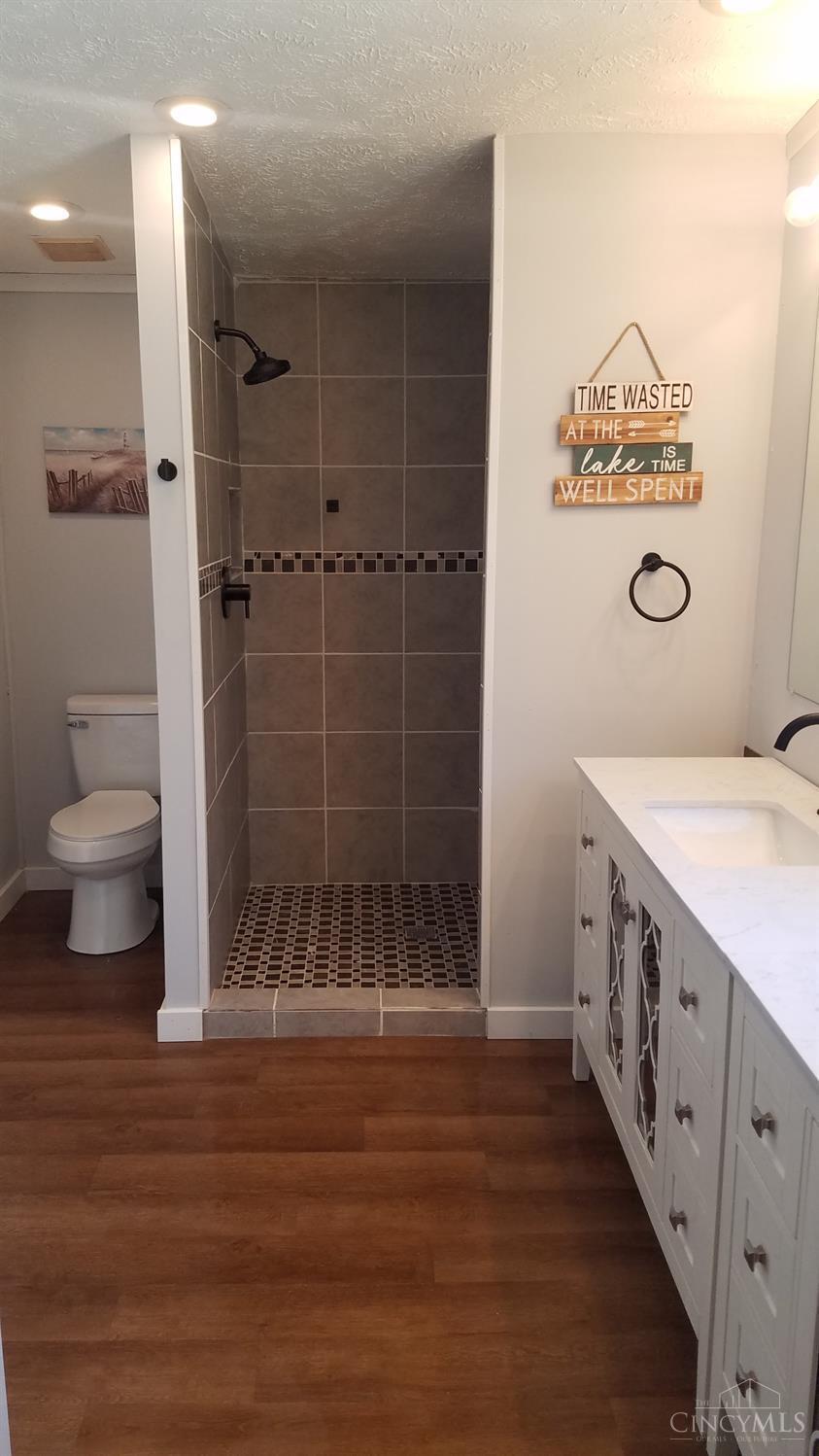 10591 Chestnut Road Hillsboro, OH 45133 - Photo 21 of 37 Gallery Image 21