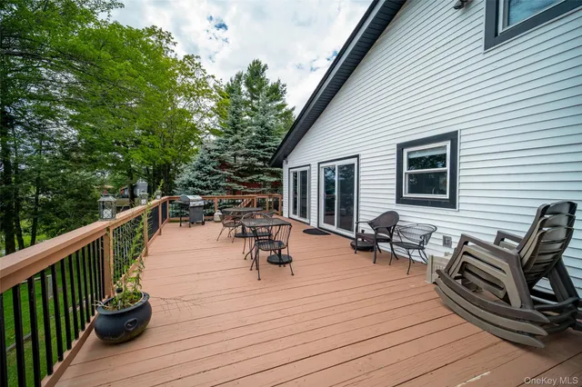 a view of a lake from a yard