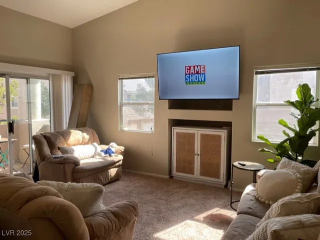 $1,500 | 2001 Jade Creek Street, Unit 202, Las Vegas, NV 89117