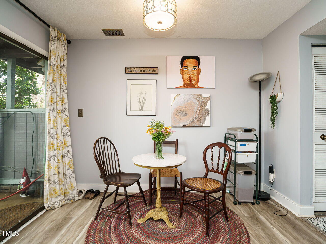 713 Godwin Court Raleigh, NC 27606 - Photo 7 of 29 009-1280x960-dining-room