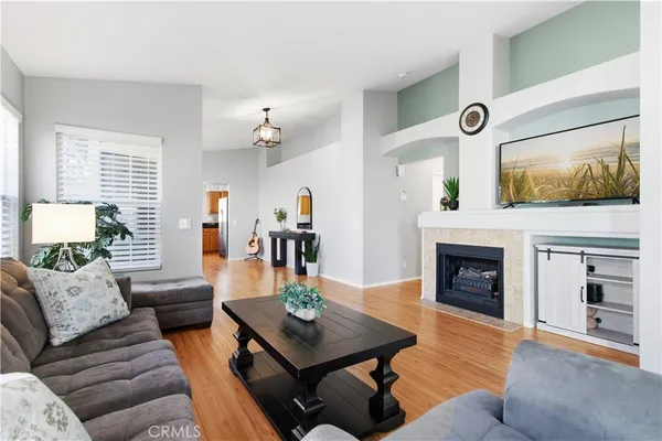 $619,999 | 43445 Corte Almeria, Temecula, CA 92592