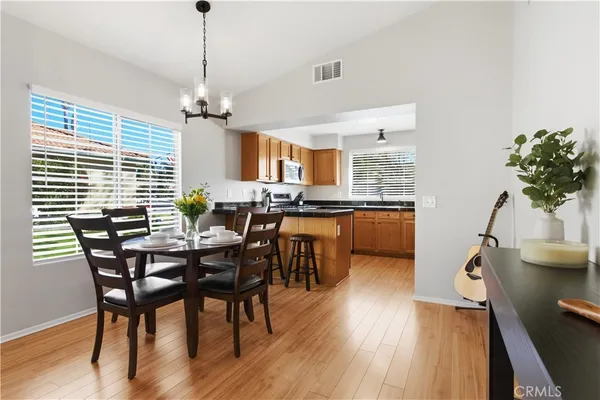 $619,999 | 43445 Corte Almeria, Temecula, CA 92592