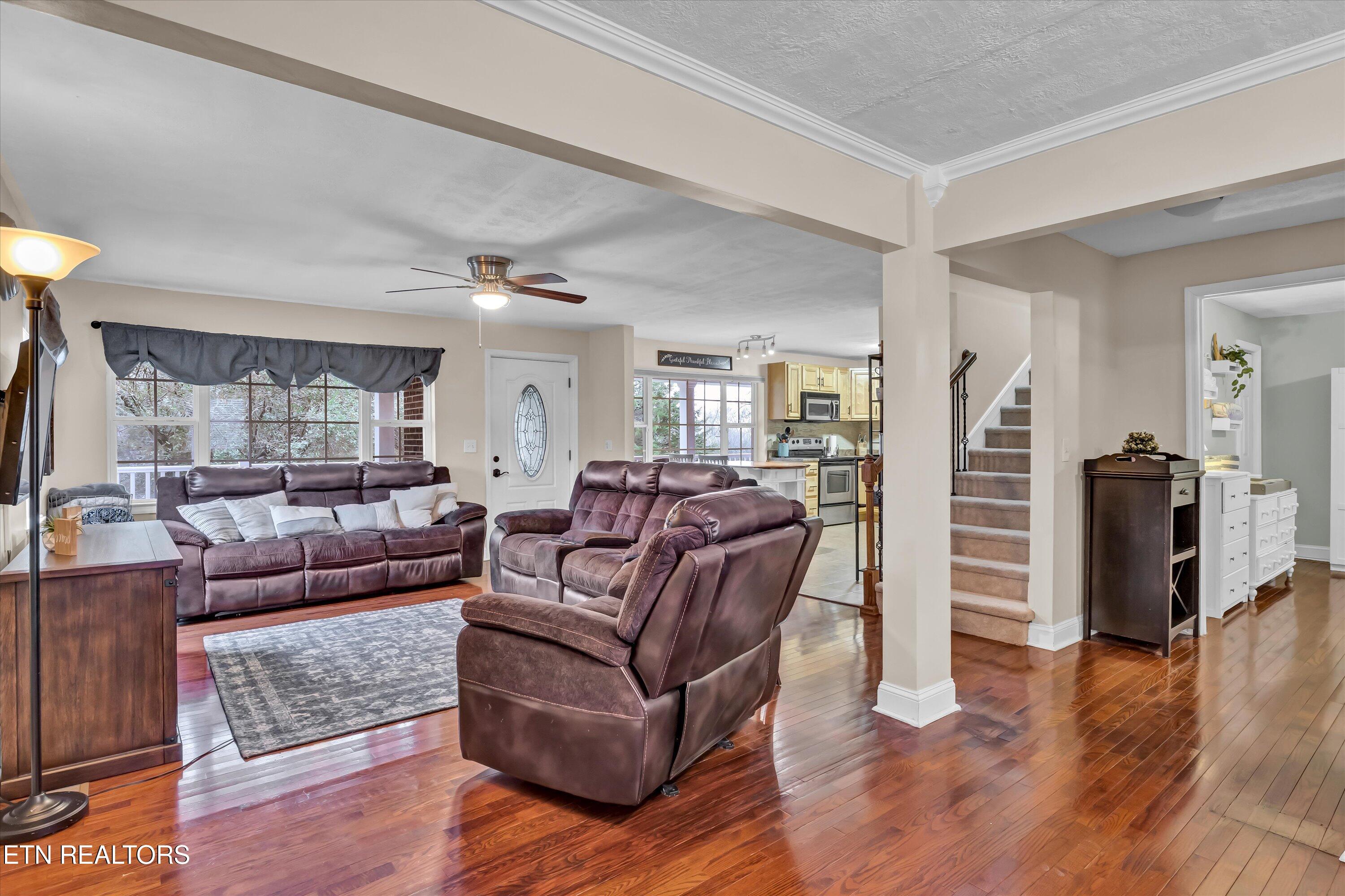 1133 Catlett Road Knoxville, TN 37932 - Photo 16 of 33 Dining Into Living