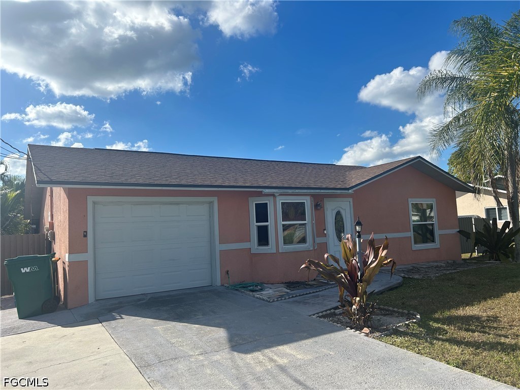 2049 50th Street Southwest Naples, FL 34116 - Photo 3 of 11
