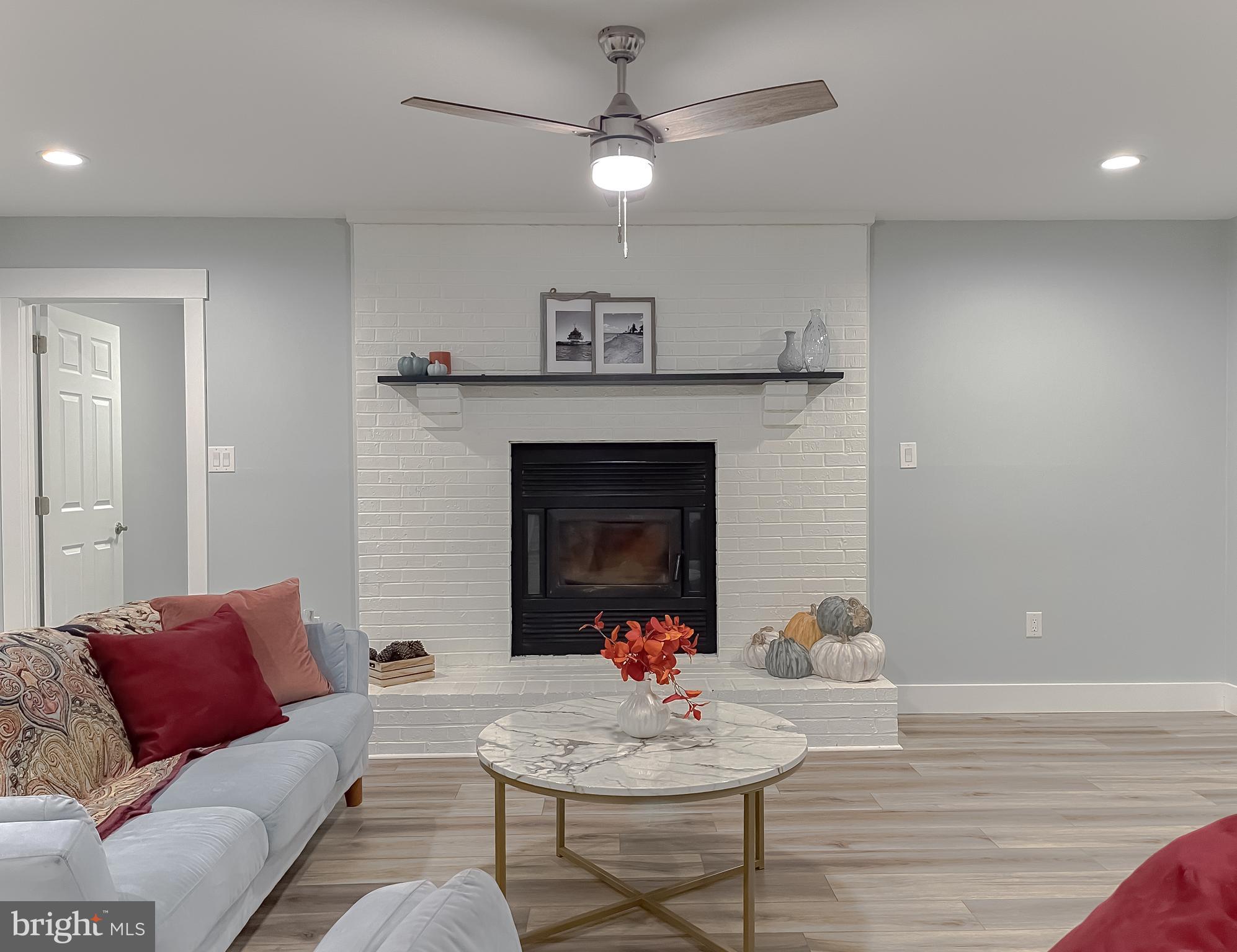 13630 Dowell Road Solomons, MD 20657 - Photo 36 of 121 Real Working Fireplace