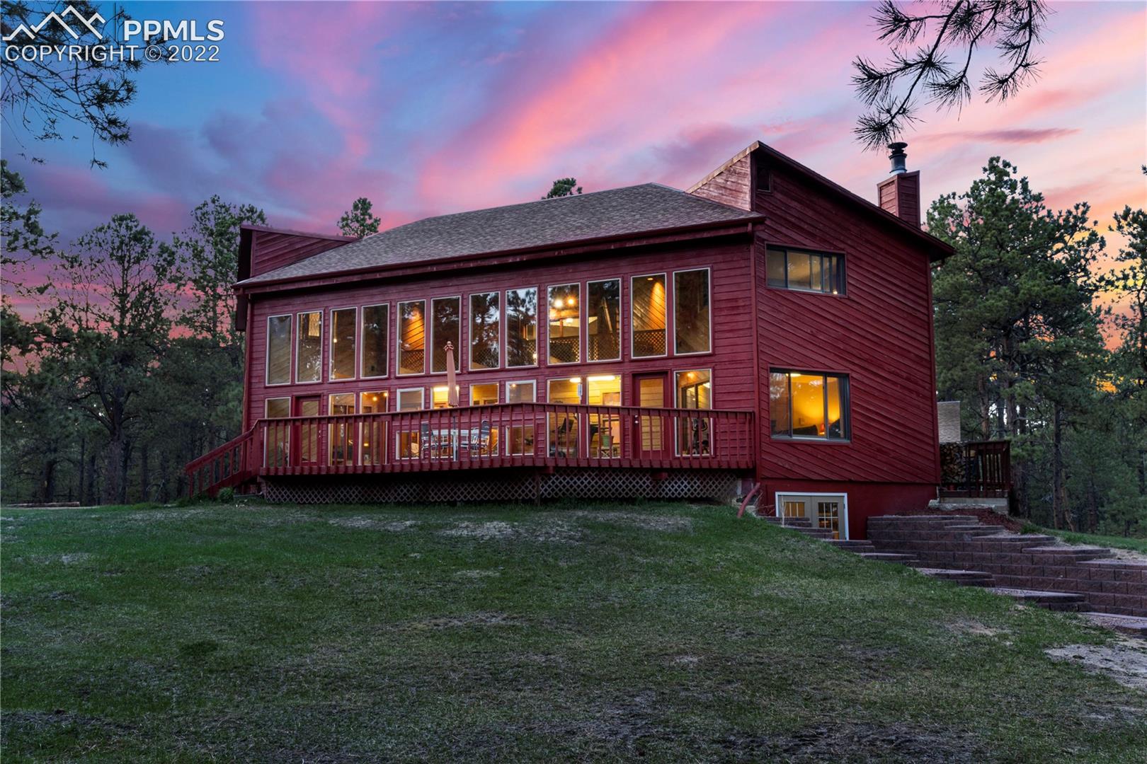 16955 Goshawk Road Colorado Springs, CO 80908 - Photo 6 of 50 Gallery Image 6